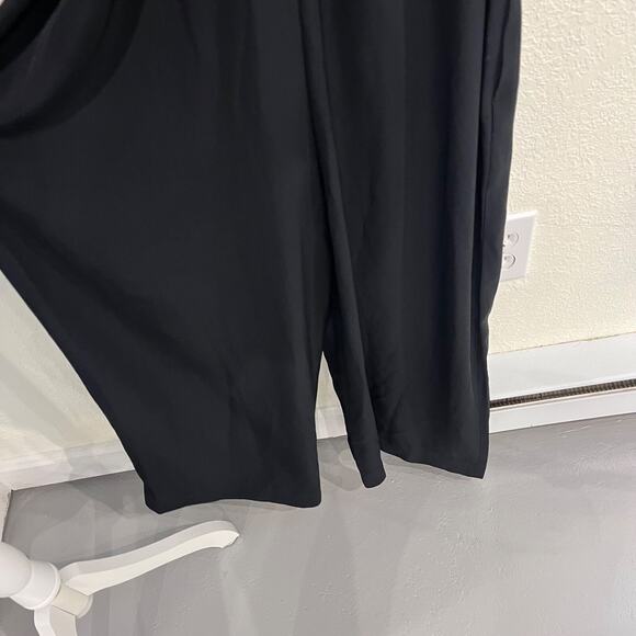 Everlane Japanese GoWeave Essential Short Sleeve Jumpsuit 10 NWT Pockets Black - Picture 8 of 9